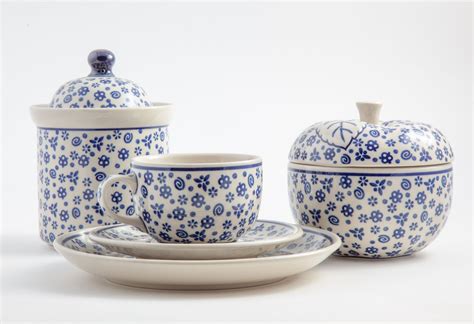 karol tichy|Signatures of the Bolesławiec ceramics .